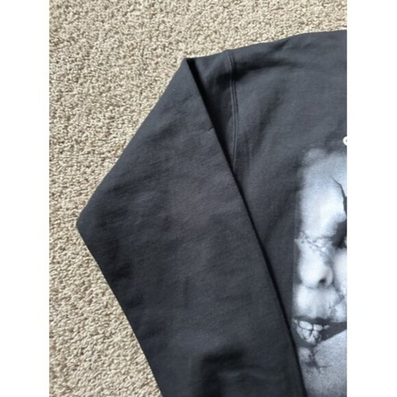 Bride of Chucky Mens Pull Over Sweater Crew Neck Graphic Thiller Size Large - Picture 5 of 11